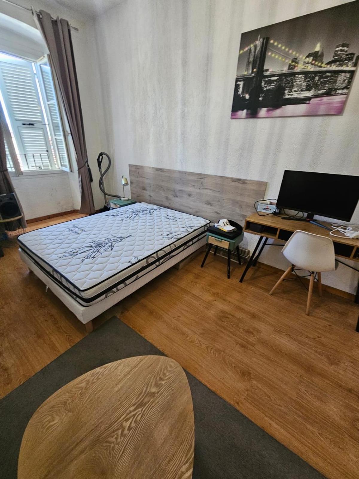 Magnifique Grand 30m2 Refait A Neuf En 2025 Lumineux 4 Couchages Hyper Centre Corte 13 Cours Paoli Wifi Tv Lave Linge